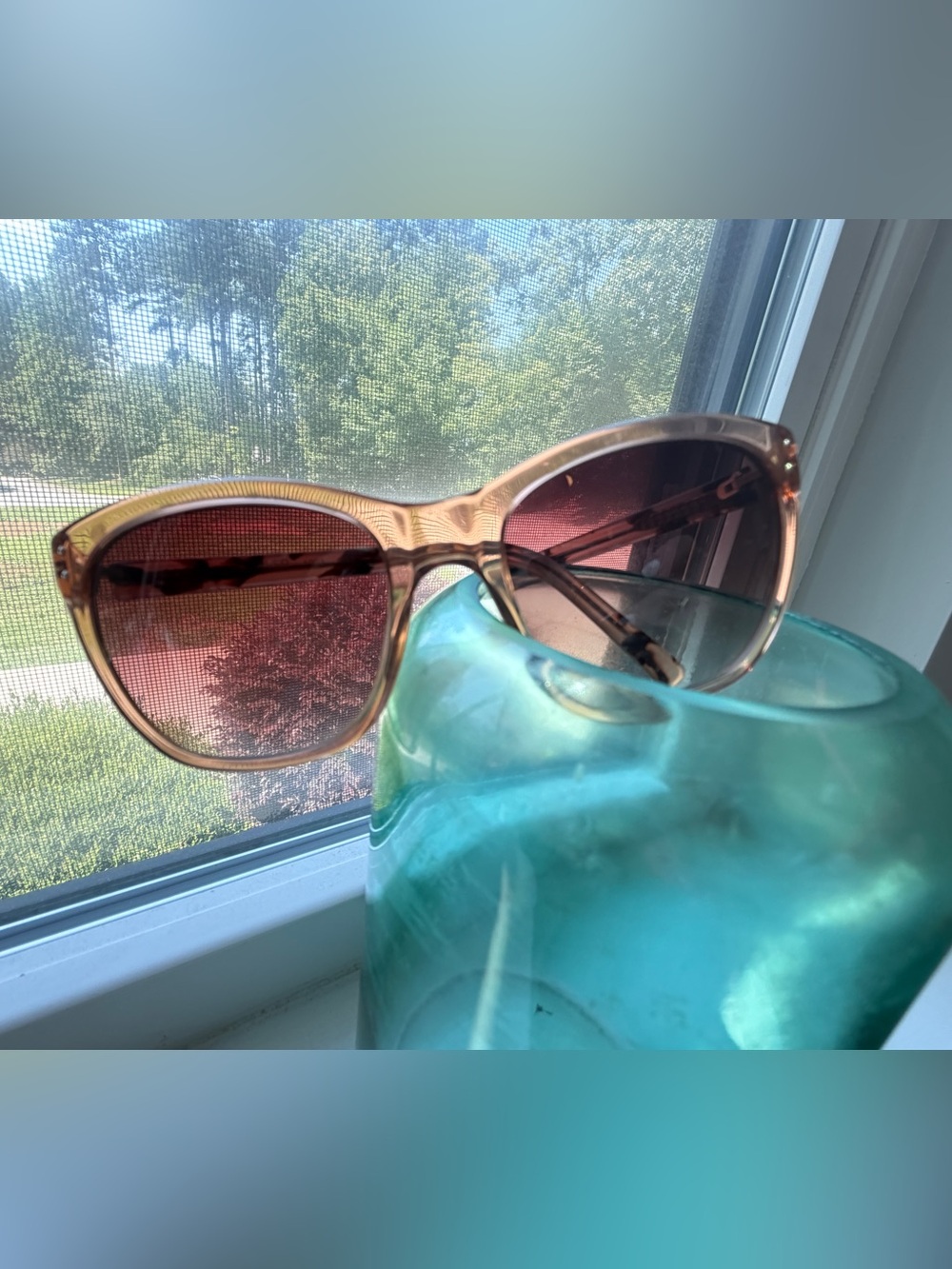 Flower by Drew Sunglasses Tortoise Shell with silver accents 🐚 - Picture 5 of 9
